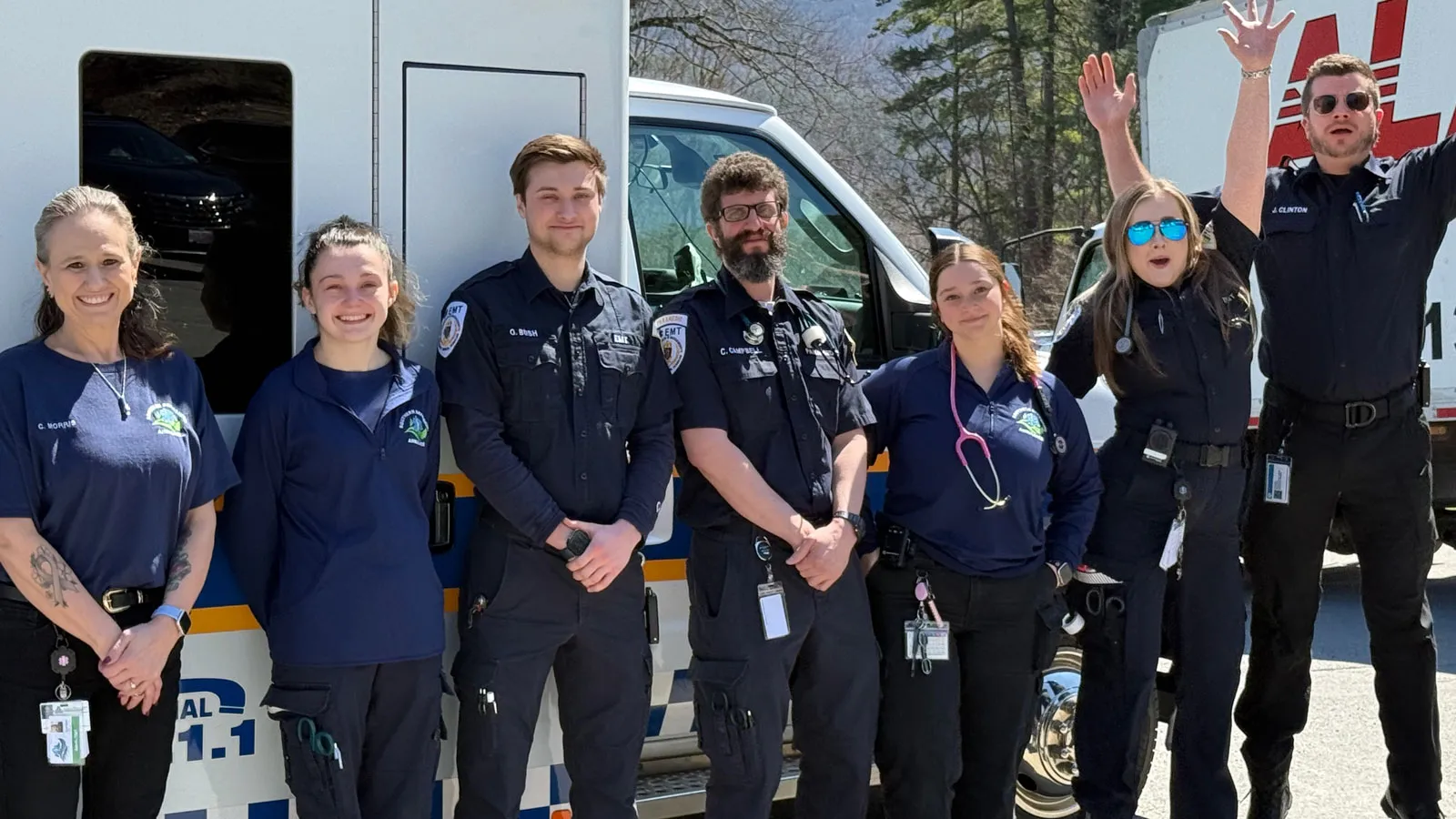 Our Thursday crews enjoy a warm spring day